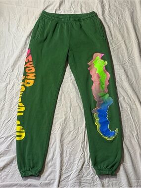 Beyond Wonderland sweatpants